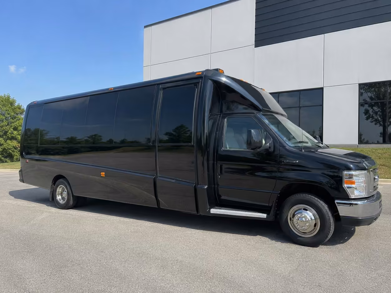 15 passenger party bus
